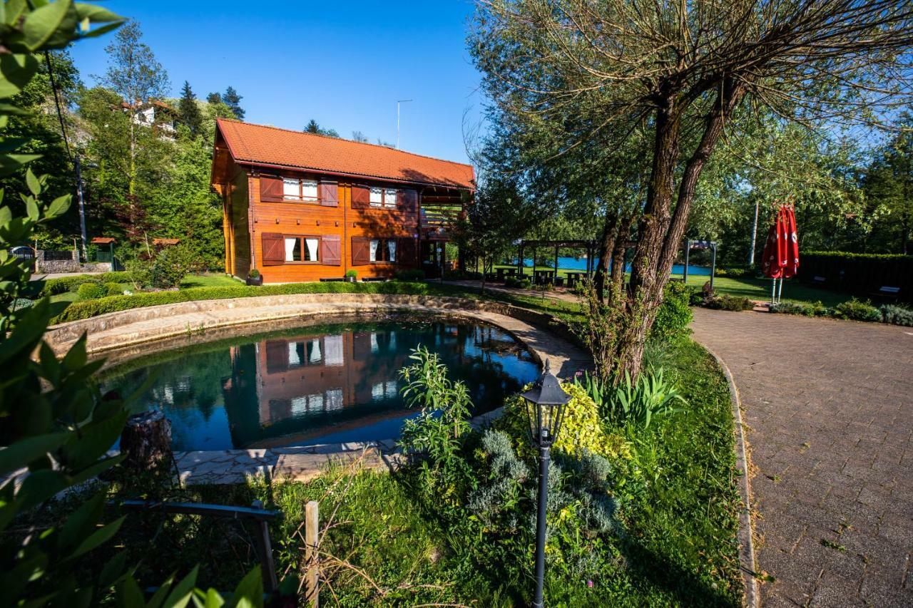 Apartment Mreznicka Kuca Duga Resa Exterior photo